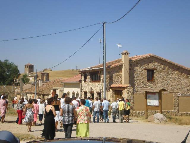 Camino Del Prado Guest House Santa Maria la Real de Nieva Exterior photo